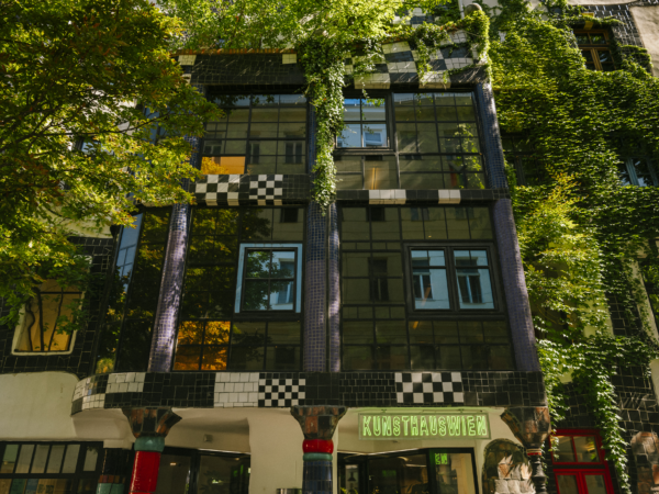 Außenansicht des KunstHausWien
